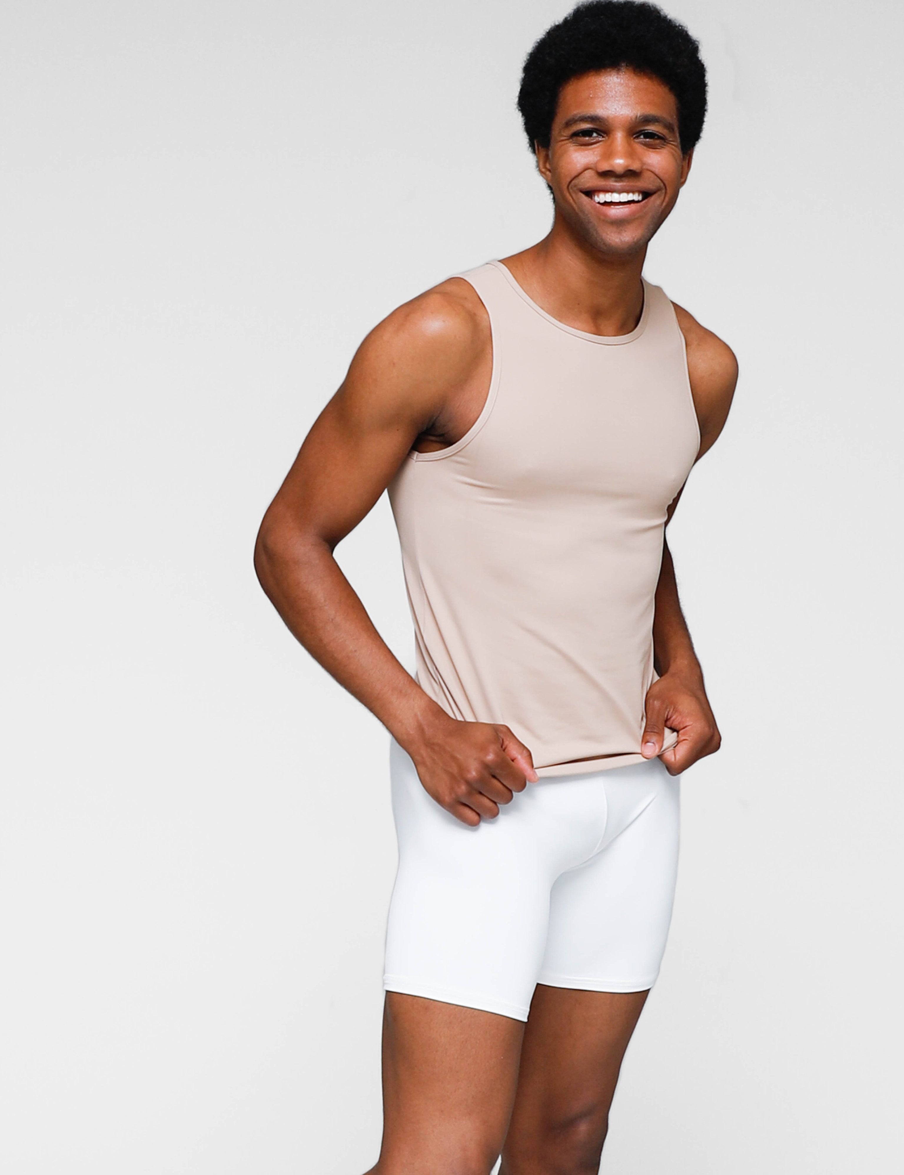 BW-M-M407-NUD-full-JULIAN.jpg