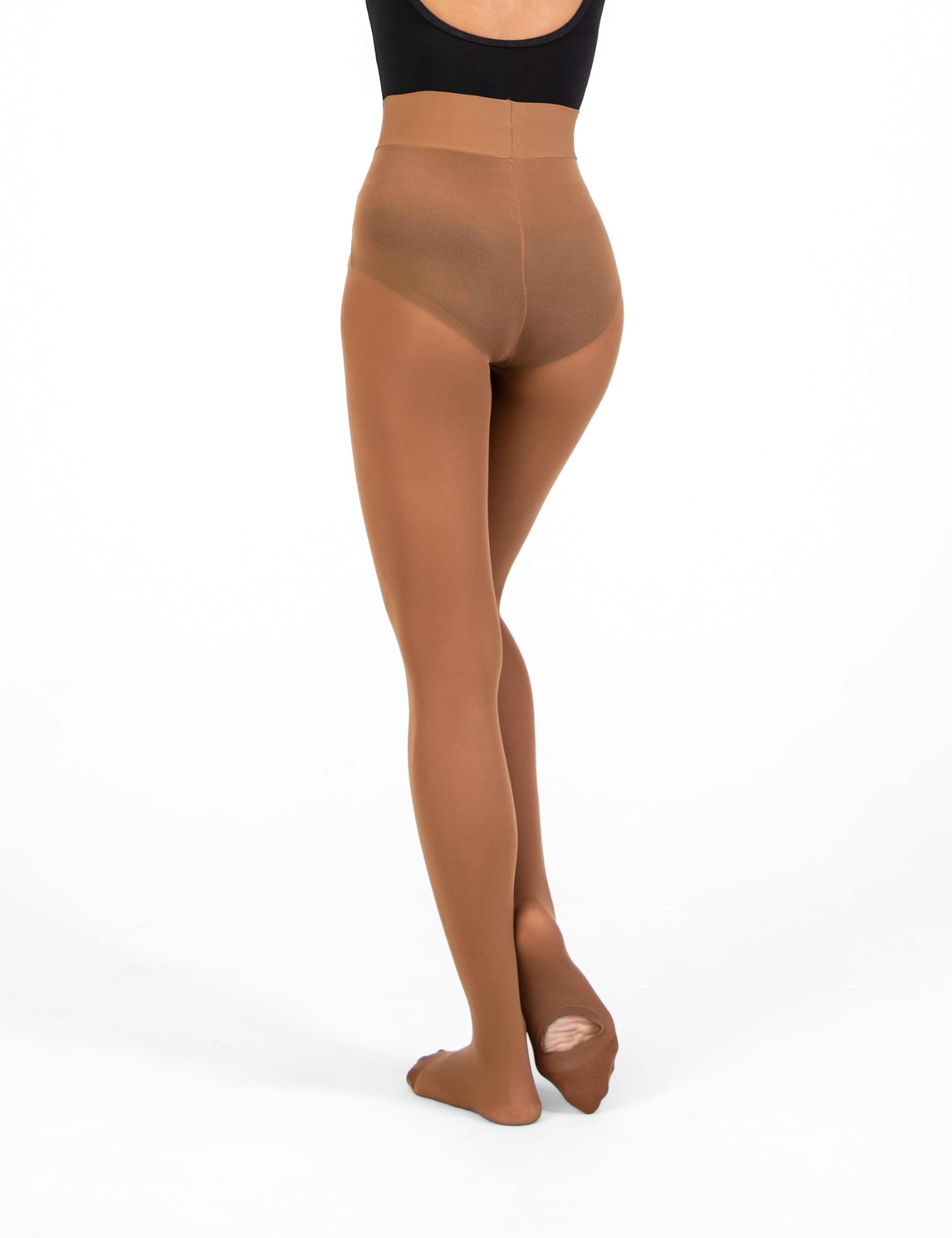BW-W-A41-CAP-BACK-michaela.jpg